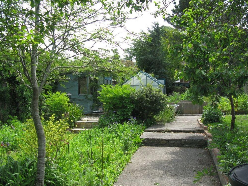 校舍住宿加早餐旅馆 布里奇沃特 外观 照片
